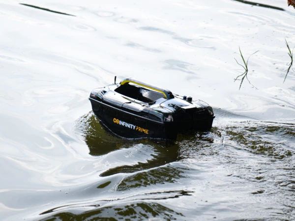 Zavážecí loď INFINITYBOAT – PRIME CUSTOM – GPS + M700