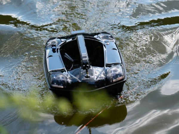 Zavážecí loď INFINITYBOAT – PRIME CUSTOM – GPS + M700