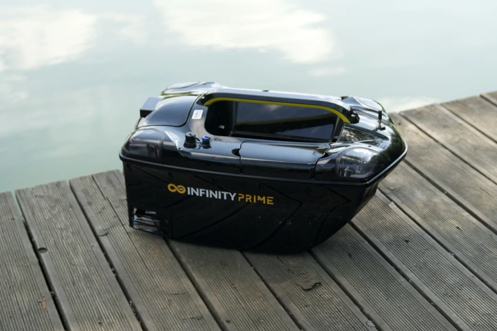 Zavážecí loď INFINITYBOAT – PRIME X