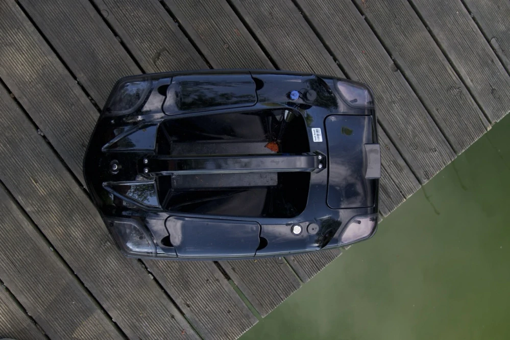 Zavážecí loď INFINITYBOAT – PRIME X