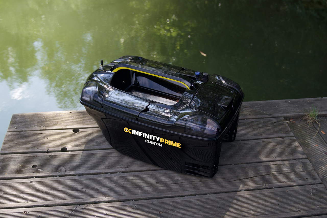 Zavážecí loď INFINITYBOAT – PRIME CUSTOM – GPS + Toslon TF520